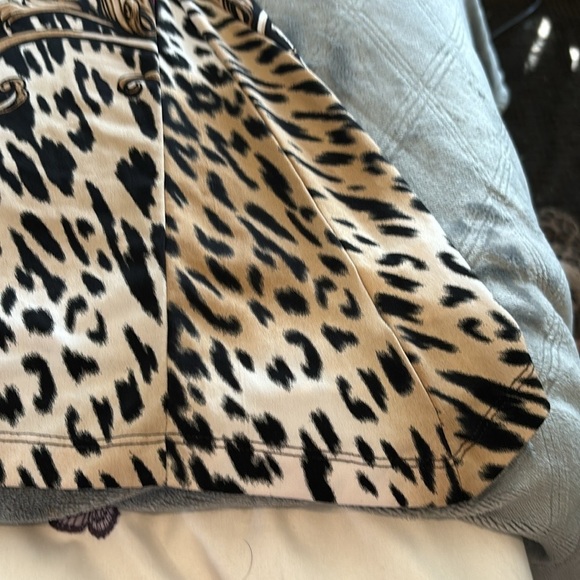 “ Perseption Women” NWOT Knit Top with Open Slit Sleeves With Button Details - Picture 7 of 7